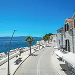 Апартаменты Seaside *