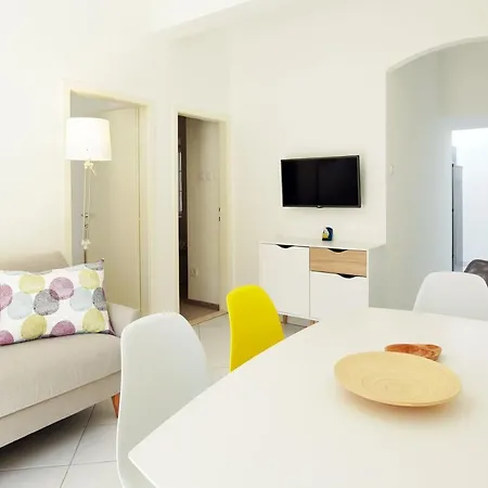 Apartment Seaside